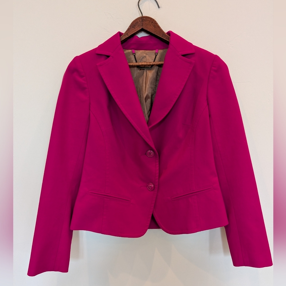 Trina Turk Cropped Puff Sleeve Two Button Blazer Fuscia Size 6